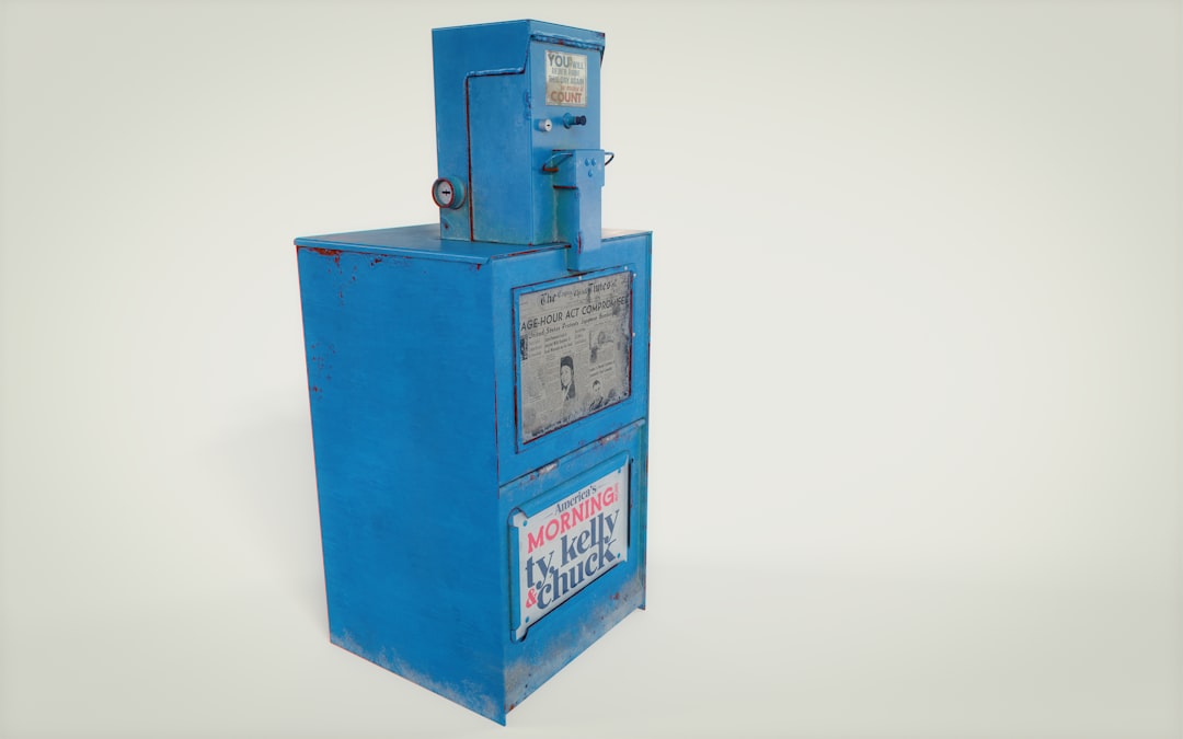 Uma Maquina Azul Com Um Relogio Em Cima Dela TTar3s3noGg